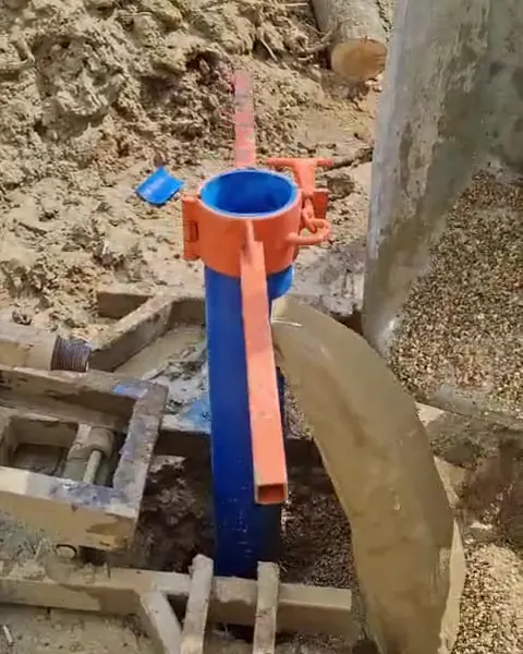 Video: puț finalizat cu apă la suprafață